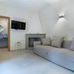 Appartamento Casa Fenicia Nell'antico Cortile In Centro Storico A SantʼAntìoco