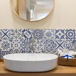 Appartamento Casa Fenicia Nell'antico Cortile In Centro Storico A *