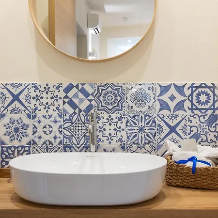 Appartement Casa Fenicia Nell'antico Cortile In Centro Storico A *