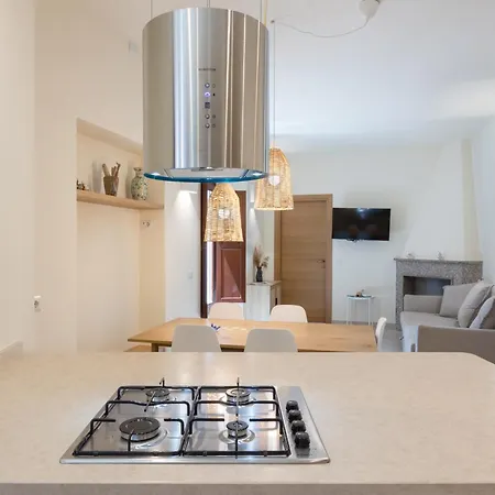 Apartament Casa Fenicia Nell'antico Cortile In Centro Storico A SantʼAntìoco
