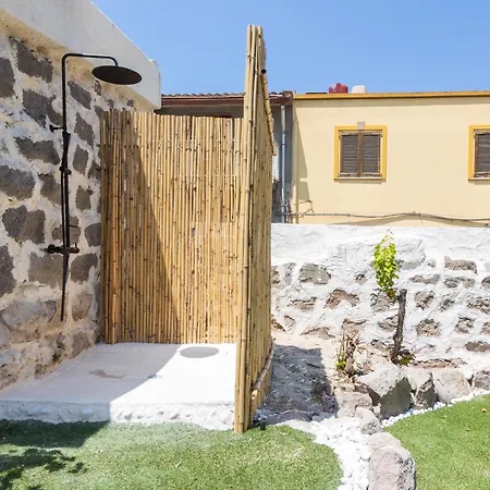דירה Casa Fenicia Nell'antico Cortile In Centro Storico A *